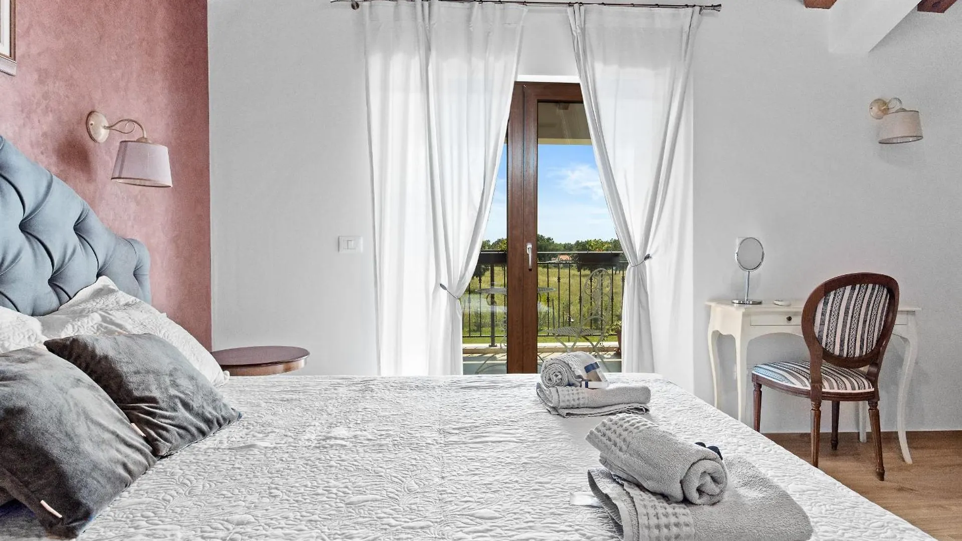 Villa Campagna Near Fazana With 7250M2 Large Garden And Sauna Galizana 0*,  Croatia
